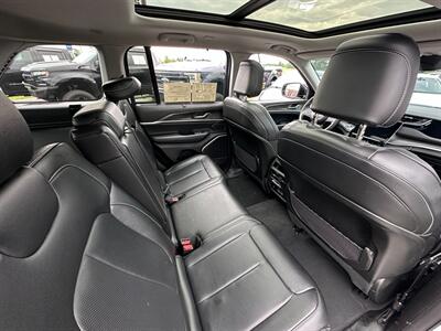 2022 Jeep Grand Cherokee 4xe   - Photo 15 - Schoolcraft, MI 49087