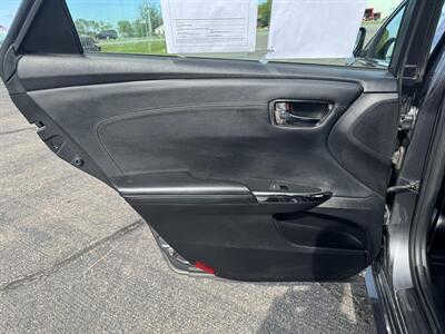 2015 Toyota Avalon Hybrid XLE Touring   - Photo 19 - Schoolcraft, MI 49087