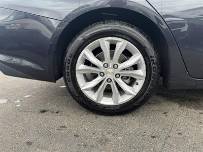 2023 Chevrolet Malibu LT   - Photo 26 - Schoolcraft, MI 49087