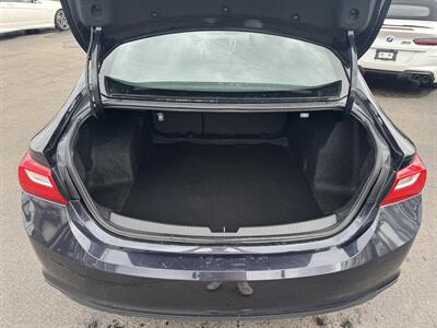 2023 Chevrolet Malibu LT   - Photo 21 - Schoolcraft, MI 49087