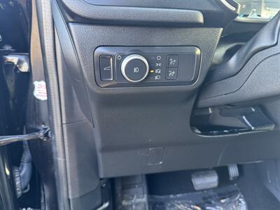 2020 Ford Escape SEL   - Photo 7 - Schoolcraft, MI 49087