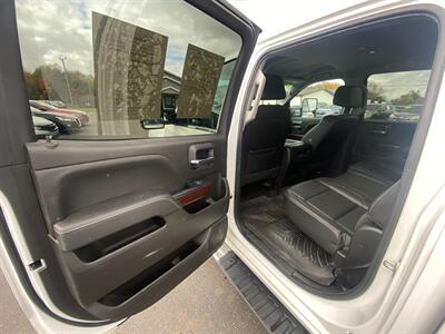 2018 GMC Sierra 1500 SLT   - Photo 20 - Schoolcraft, MI 49087