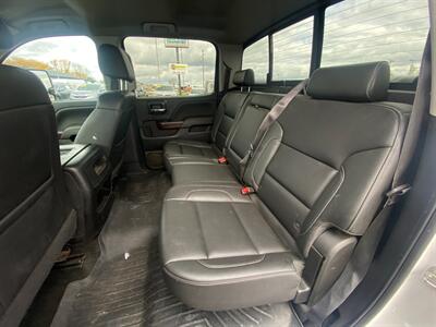 2018 GMC Sierra 1500 SLT   - Photo 22 - Schoolcraft, MI 49087