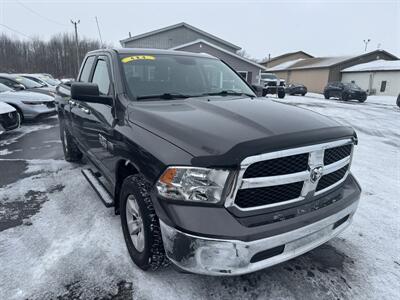 2017 RAM 1500 SLT   - Photo 4 - Schoolcraft, MI 49087