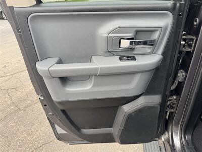 2017 RAM 1500 SLT   - Photo 18 - Schoolcraft, MI 49087