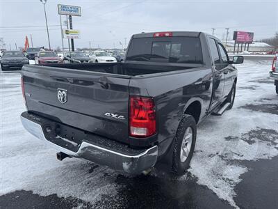 2017 RAM 1500 SLT   - Photo 3 - Schoolcraft, MI 49087