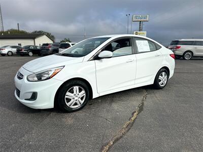 2017 Hyundai ACCENT SE   - Photo 4 - Schoolcraft, MI 49087