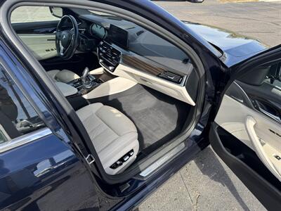 2018 BMW 5 Series 540i xDrive   - Photo 15 - Schoolcraft, MI 49087