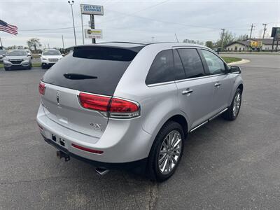 2011 Lincoln MKX - Photo 3 - Schoolcraft, MI 49087