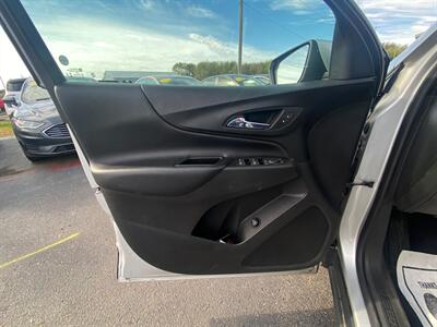 2020 Chevrolet Equinox LT   - Photo 26 - Schoolcraft, MI 49087