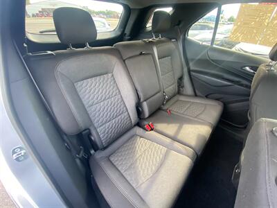 2020 Chevrolet Equinox LT   - Photo 17 - Schoolcraft, MI 49087