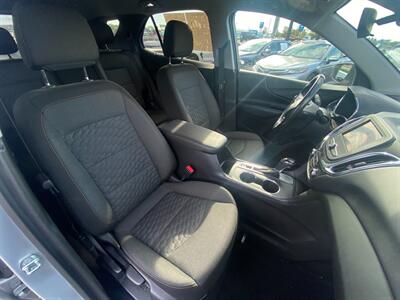 2020 Chevrolet Equinox LT   - Photo 13 - Schoolcraft, MI 49087
