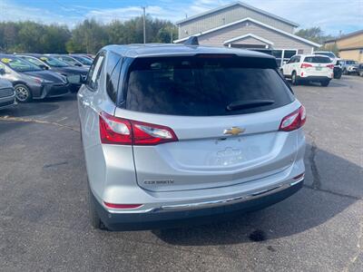 2020 Chevrolet Equinox LT   - Photo 8 - Schoolcraft, MI 49087