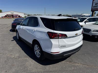 2023 Chevrolet Equinox LT   - Photo 2 - Schoolcraft, MI 49087