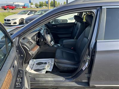 2017 Subaru Outback 3.6R Limited   - Photo 8 - Schoolcraft, MI 49087