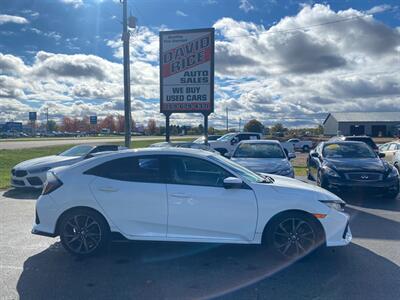 2017 Honda Civic Sport   - Photo 1 - Schoolcraft, MI 49087