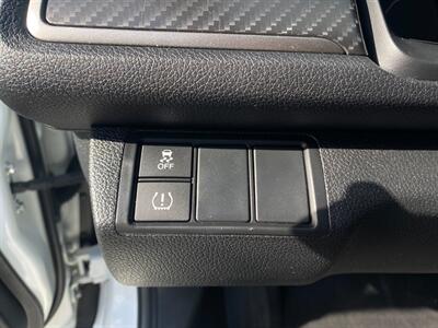 2017 Honda Civic Sport   - Photo 31 - Schoolcraft, MI 49087