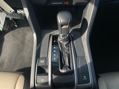 2017 Honda Civic Sport   - Photo 33 - Schoolcraft, MI 49087