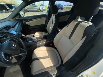 2017 Honda Civic Sport   - Photo 26 - Schoolcraft, MI 49087