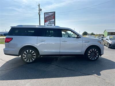 2021 Lincoln Navigator L Reserve   - Photo 9 - Schoolcraft, MI 49087