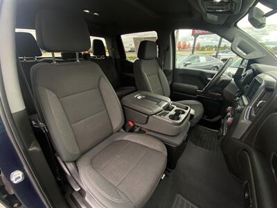 2021 Chevrolet Silverado 1500 LT   - Photo 12 - Schoolcraft, MI 49087