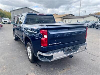2021 Chevrolet Silverado 1500 LT   - Photo 5 - Schoolcraft, MI 49087