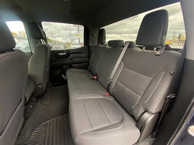 2021 Chevrolet Silverado 1500 LT   - Photo 20 - Schoolcraft, MI 49087