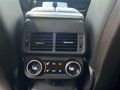 2020 Land Rover Range Rover Velar P250 R-Dynamic S   - Photo 25 - Schoolcraft, MI 49087