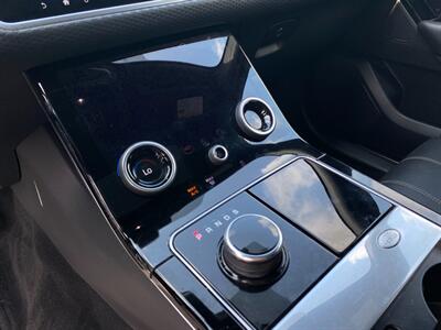 2020 Land Rover Range Rover Velar P250 R-Dynamic S   - Photo 39 - Schoolcraft, MI 49087