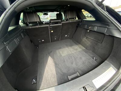 2020 Land Rover Range Rover Velar P250 R-Dynamic S   - Photo 19 - Schoolcraft, MI 49087