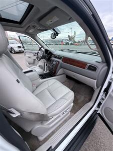 2014 Chevrolet Tahoe LT 4x4! Clean Title! Leather! Moonroof! 3rd Row!  Luxury Pkg! DVD! Accident-Free Carfax History Report! Impressive! Great Value! - Photo 30 - Vancouver, WA 98665