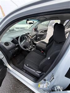 2013 Scion xD 10 Series! Automatic! Clean Title! Low Miles!  Strong Carfax History! Toyota Quality! Local Car! Great Value! - Photo 25 - Vancouver, WA 98665