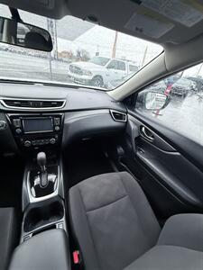 2016 Nissan Rogue SV AWD! 1 Owner! Clean Title! Only 50,000 Miles!  Strong Carfax History! Locally Owned! Great Value! - Photo 20 - Vancouver, WA 98665