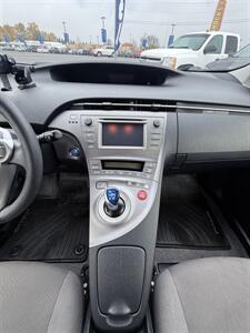 2013 Toyota Prius Two! Clean Title! Elder Owned! Low 45,000 Miles!  Great Service History! Impressive! - Photo 31 - Vancouver, WA 98665