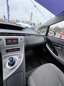 2013 Toyota Prius Two! Clean Title! Elder Owned! Low 45,000 Miles!  Great Service History! Impressive! - Photo 30 - Vancouver, WA 98665