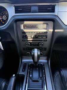 2014 Ford Mustang V6 Premium Fastback! Clean Title! Locally Owned! Strong Carfax History w/ Good Service Records! Iconic Style! Great Value! - Photo 20 - Vancouver, WA 98665