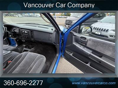 2001 Dodge Dakota 4x4 Club Cab Sport!  V-8! Elder Owned! Low Miles!  Clean Title! Local Truck! Good Carfax History! - Photo 15 - Vancouver, WA 98665