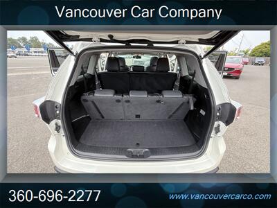2015 Toyota Highlander XLE AWD! 1 Owner! Local! 3rd Row! Low Miles!  Clean Title! Strong Carfax History! Impressive! - Photo 15 - Vancouver, WA 98665
