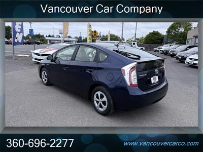 2012 Toyota Prius Model Three! Rated 50 MPG! Clean Title! Low Miles! Local Car! Accident Free Carfax Report! Great Value! - Photo 5 - Vancouver, WA 98665