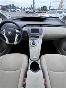 2012 Toyota Prius Model Three! Rated 50 MPG! Clean Title! Low Miles! Local Car! Accident Free Carfax Report! Great Value! - Photo 29 - Vancouver, WA 98665