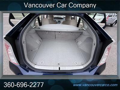 2012 Toyota Prius Model Three! Rated 50 MPG! Clean Title! Low Miles! Local Car! Accident Free Carfax Report! Great Value! - Photo 21 - Vancouver, WA 98665