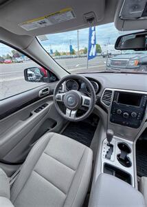 2013 Jeep Grand Cherokee 4x4 Laredo! 1 Owner! Local Jeep! Great Service!  Clean Title! Strong Carfax History! Impressive! - Photo 23 - Vancouver, WA 98665
