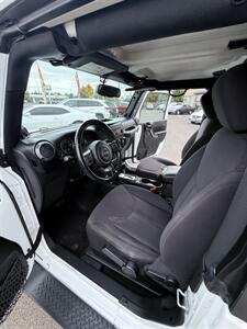 2014 Jeep Wrangler Sport! Hardtop! Clean Title! Only 70K Low Miles! Strong Carfax History! Great Value! Impressive! - Photo 25 - Vancouver, WA 98665