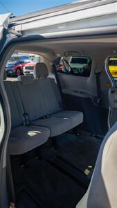 2013 Toyota Sienna LE! Locally Owned! Dual Pwr Doors! Clean Title! Strong Service Records! Great Value! Toyota Quality! - Photo 32 - Vancouver, WA 98665