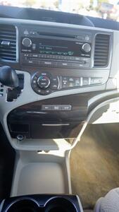 2013 Toyota Sienna LE! Locally Owned! Dual Pwr Doors! Clean Title! Strong Service Records! Great Value! Toyota Quality! - Photo 23 - Vancouver, WA 98665