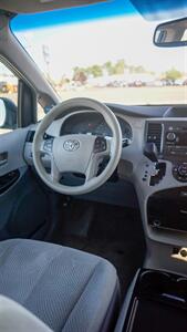 2013 Toyota Sienna LE! Locally Owned! Dual Pwr Doors! Clean Title! Strong Service Records! Great Value! Toyota Quality! - Photo 25 - Vancouver, WA 98665