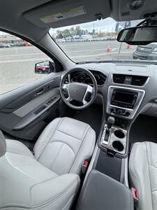 2014 GMC Acadia SLT-1! 3rd Row! Clean Title! Low Miles! Local!  Strong Carfax History! Leather! Great Value! - Photo 25 - Vancouver, WA 98665