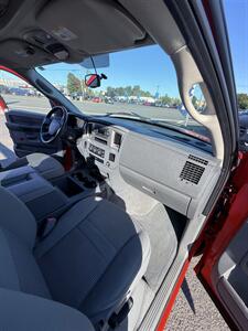 2006 Dodge Ram 1500 Quad Cab SLT! 1 Owner! Only 81,000 Miles! Hemi!  Cool Truck!  "Old Man Nice " Clean Title! - Photo 28 - Vancouver, WA 98665