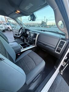 2014 RAM 1500 Crew Cab 4x4! Big Horn! 1 Owner! Low Miles! Local!  Clean Title! Strong Carfax History! Impressive! - Photo 26 - Vancouver, WA 98665