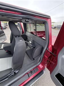 2010 Ford Ranger XLT 4 Door! Adult Owned! Only 35,000 Low Miles!  Clean Title! Good Carfax! Like New! Impressive! - Photo 26 - Vancouver, WA 98665
